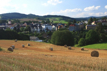 Město