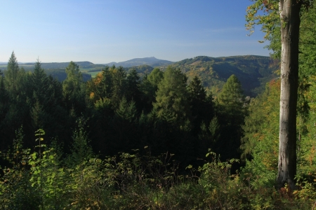 Pohled z úbočí Sokola